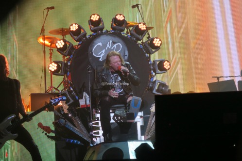 Axl Rose in Dave Grohl's throne. Click for my 2015 photos of Dave.